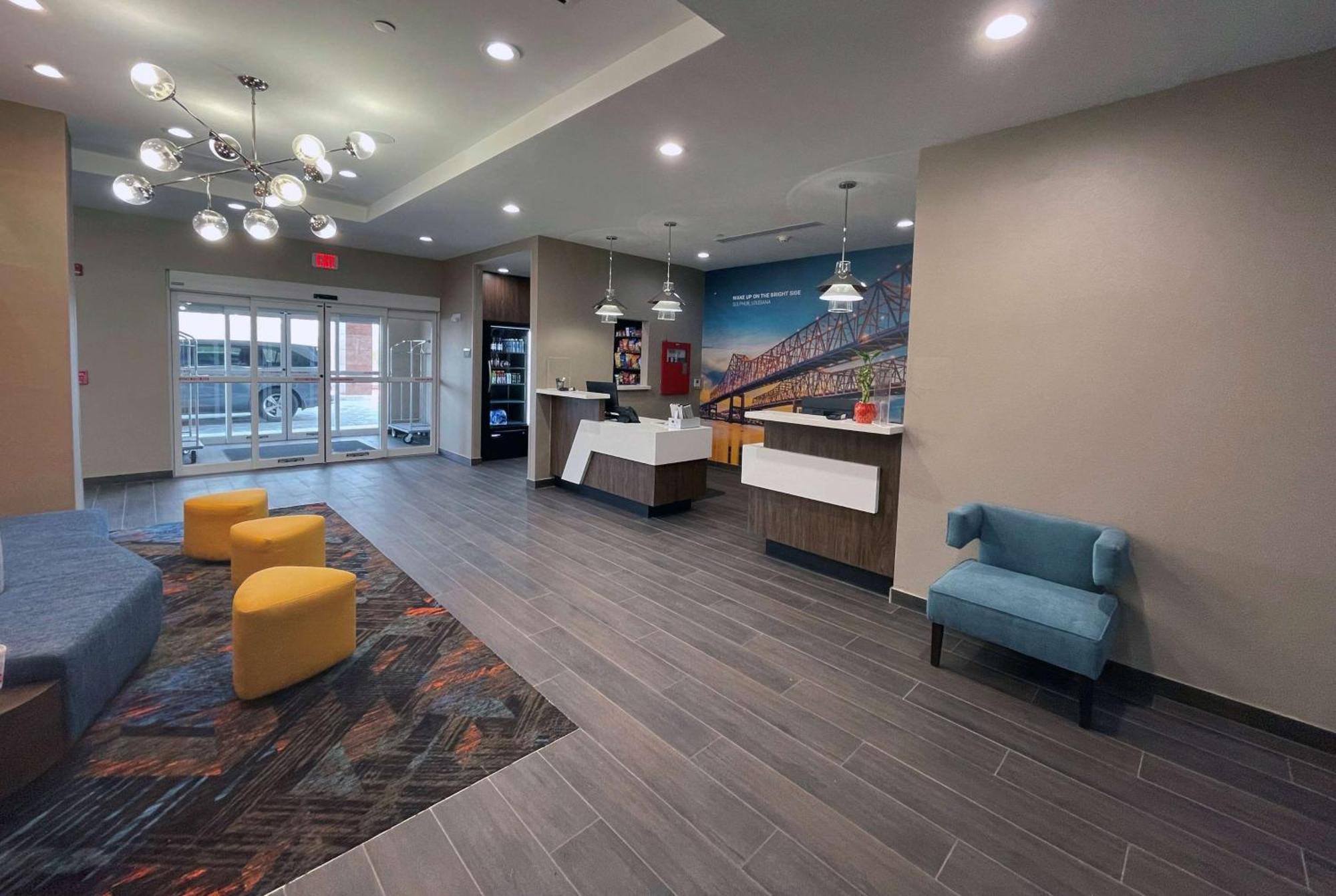 Hotel La Quinta & Suites By Wyndham